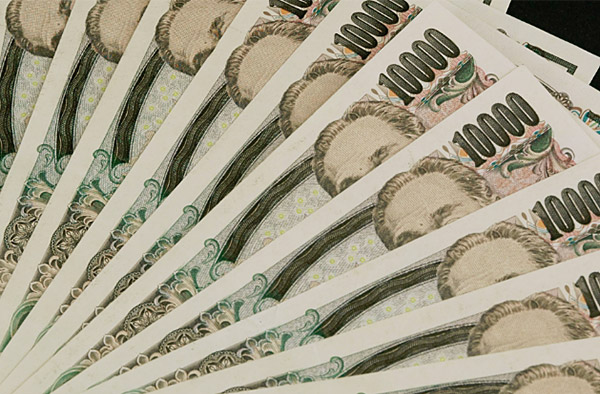愛人と言えばお金は重要なキーアイテム